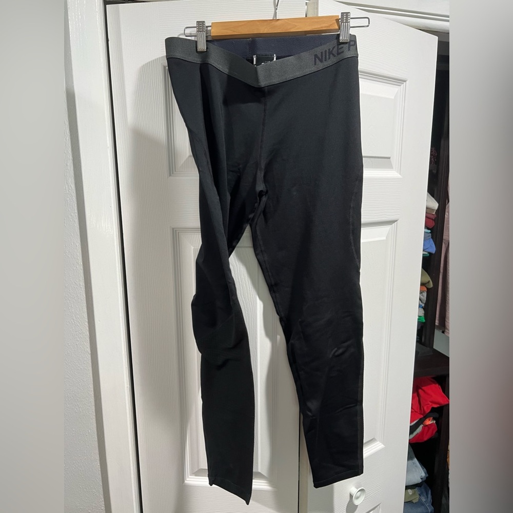 Nike leggings